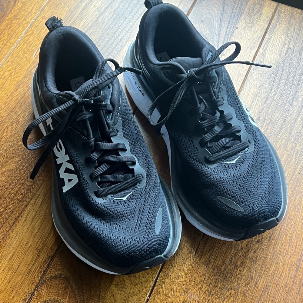 Hoka Bondi 8